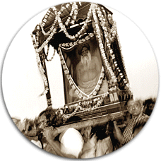Carrying the Image of the Guru
